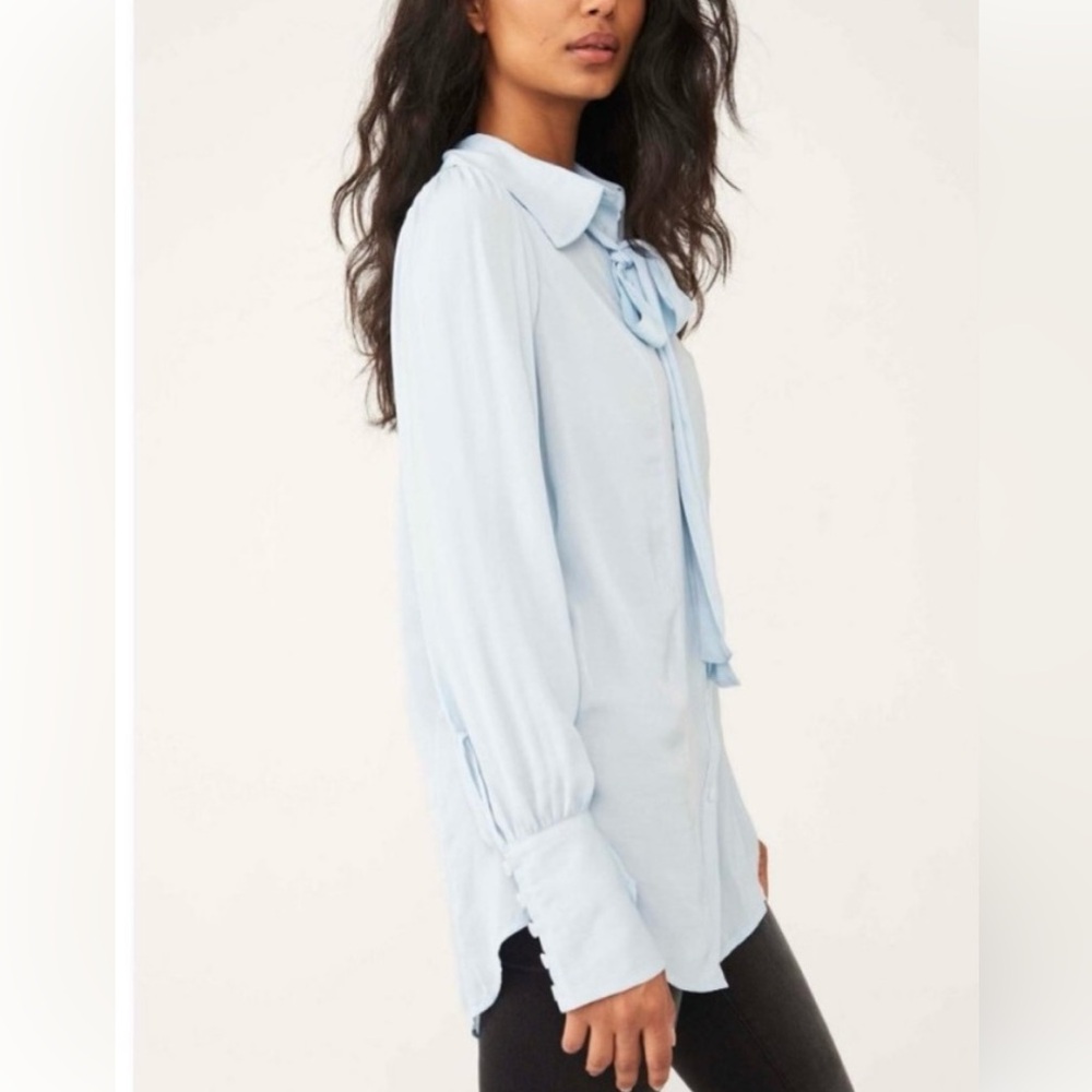 Free People Lala Shirt In White. Size Large View 5